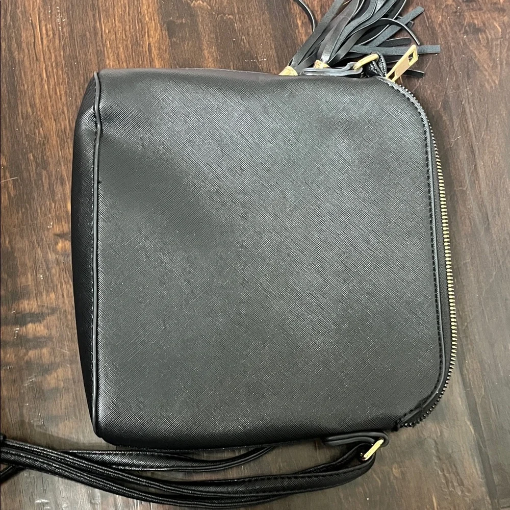 Elegant Black Crossbody Bag